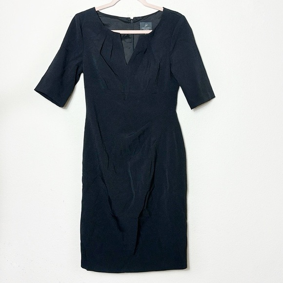 Adrianna Papell Dresses & Skirts - Adrianna Papell Black Pleated Waist Shift Dress Size 3/4 Sleeve Stretch size 4